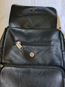 Esbeda Black Backpack