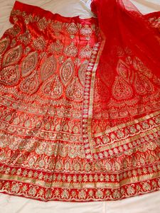 Dulhan Lehenga With Dupatta