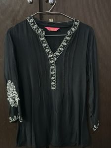 Black Embroidered Tunic Top