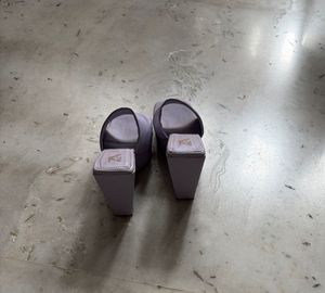 Chic Lavender Slide Sandals