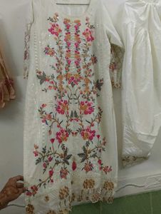 Elegant Embroidered Kurta Set