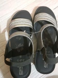 VNC Pro Silver Accent Sandals