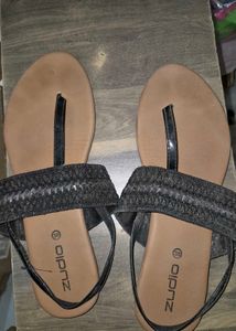 Stylish Black Flat Sandals