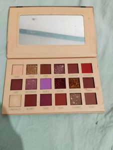 Urban Decay Nude Eyeshadow Palette