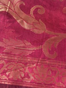 Elegant Pink Silk dupatta with Gold Zari