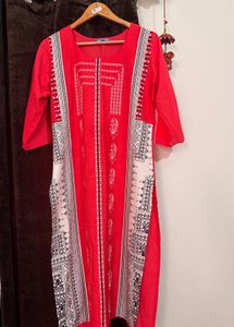 women straight kurti
