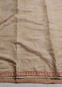 Elegant Ethnic Skirt with Detail