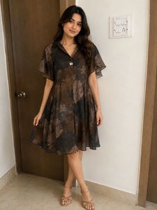 Elegant Floral Print Ethnic Gown