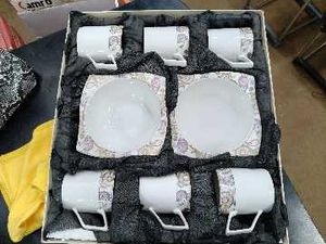 Elegant Tea &amp; Coffee Cup Set with Saucers