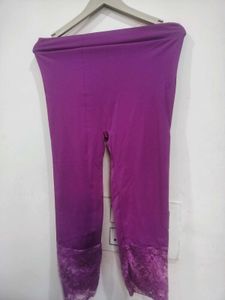 ✨ Women’s Lace Hem Leggings | Stylish &amp; Comfortabl