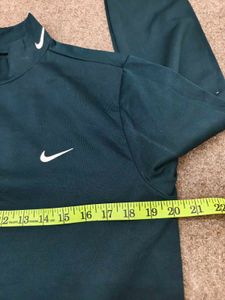 Nike Turtleneck Long Sleeve Top