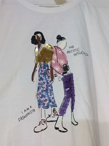 Casual chic White top with Sequins design