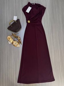 Elegant Maroon One-Shoulder Maxi Dress