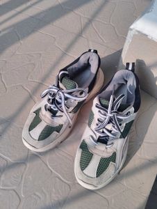Womens Sneaker