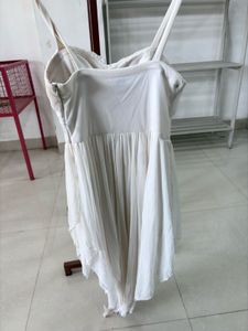 Elegant White Chiffon mini Dress