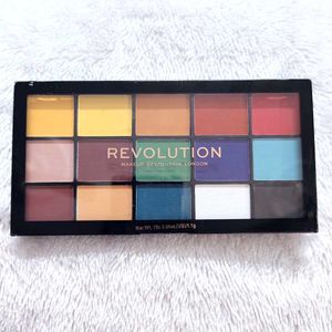 Revolution Reloaded Marvellous Mattes Eyeshadow pa