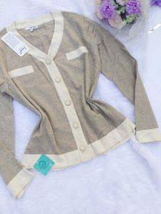 💋Korean Beige Cardigan Sweater💋