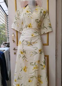 Flowy Floral Print Midi Dress