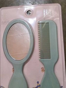 Cute Hello Kitty Hair Brush