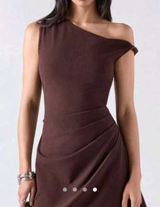 Chic One-Shoulder Ruched Brown Dress