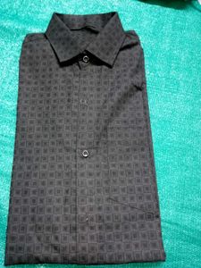 brand New 🆕 👌 Stylish Men's Black Textured Shirt