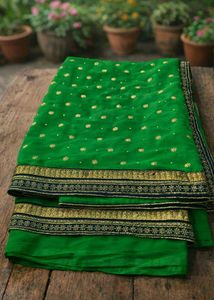 Green Navyblue Beautiful Geogergette Saree