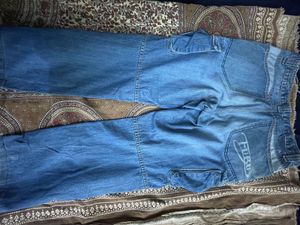 Cargo Jeans