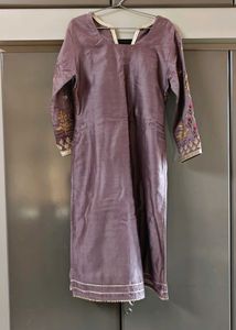 Elegant Embroidered Kurta Set