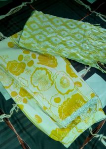 combo of Yellow Floral pakistani Print Kurta set w