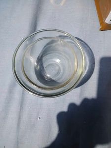 Set of 2 Glass Mixing Bowls