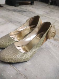 Sparkly Gold Heels