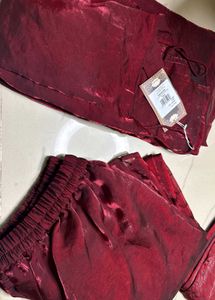 Nishorama Laila Maroon Fendi Kurta Pant &amp; Dupatta