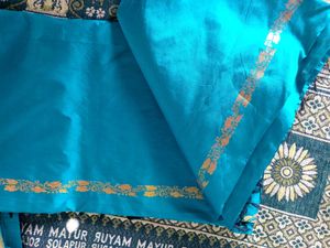 Elegant Peacock color Saree with blouse
