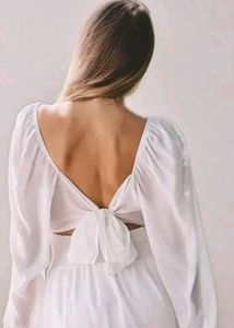 white back bow