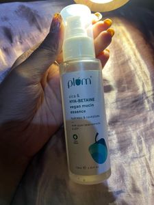Plum Cica &amp; Hyaluronic Vegan Mucin Essence