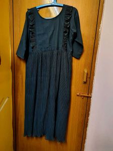 New Elegant Dark Grey Pleated Ethnic Gown