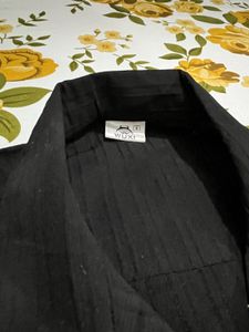 Men's Black Striped Short Sleeve Shirt