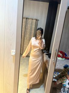 Elegant Pink Satin Gown💖❤️🧚🏻‍♀️