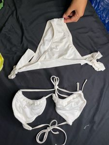 Chic White Textured Bikini