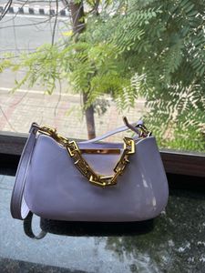 Chic Lavender Shoulder Bag with Gold Chain