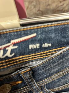 Esprit Five Slim Denims 24