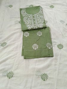 Embroidered top, bottom set 2.50 cut rehne wala he