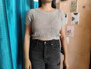 ❤️Free Delivery Ribbed Knit Crop Top❤️