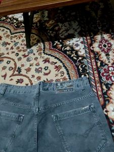 Men's Classic grey jeans