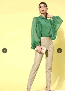 Chic Green Balloon Sleeve Blouse