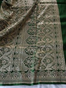 Elegant Emerald Green Silk Saree