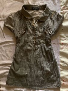 Sparkly olive Collared vintage shirt