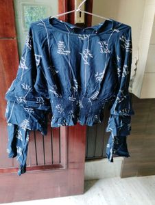 Blue Graphic Print Ruffle Sleeve Top