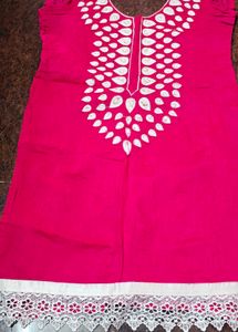Beautiful Pink Kurta with White Embellishments