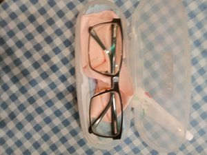 Stylish Eyeglasses with Case